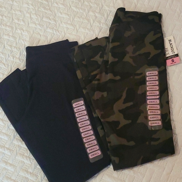 Leggings BUNDLE (S) - Picture 1 of 9
